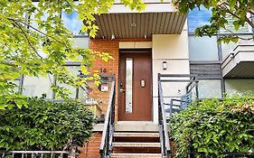 Home In Downtown